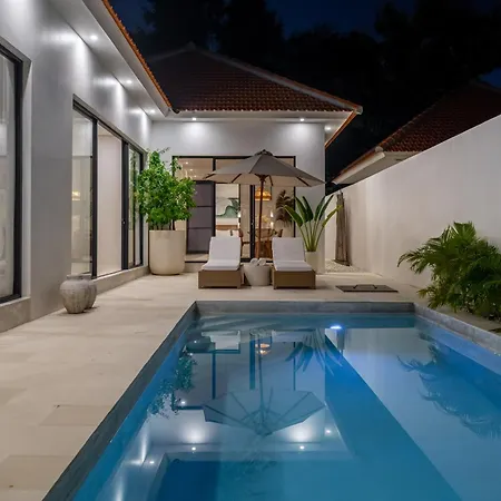 Manta Villa - Your Familys Dream Vacation Home In Ungasan