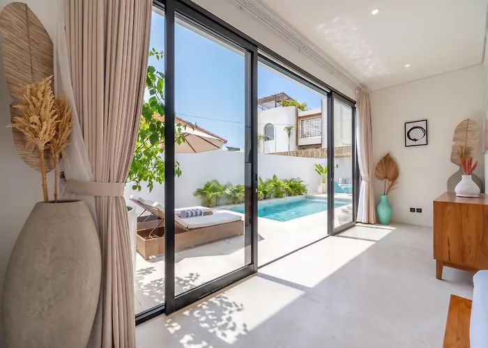 White Manta - Tropical Family Retreat With Pool&outdoor Lounge Villa Uluwatu